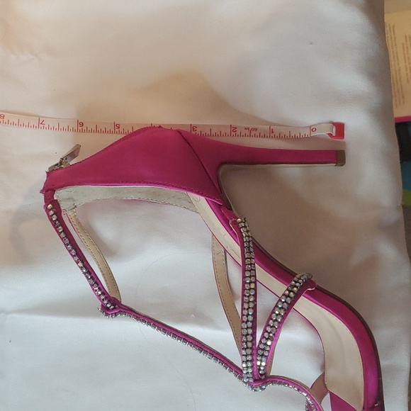 Like new Jessica Simpson heels - Picture 5 of 5